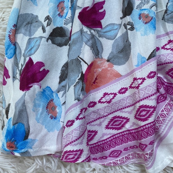 πHPπ White Birch Floral Blouse π White Magenta & Blue - Picture 6 of 15